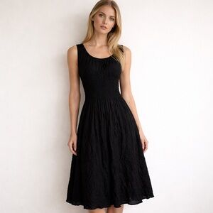 Alquema Black Sleeveless Crinkle smash Midi dress size 0 small NWT